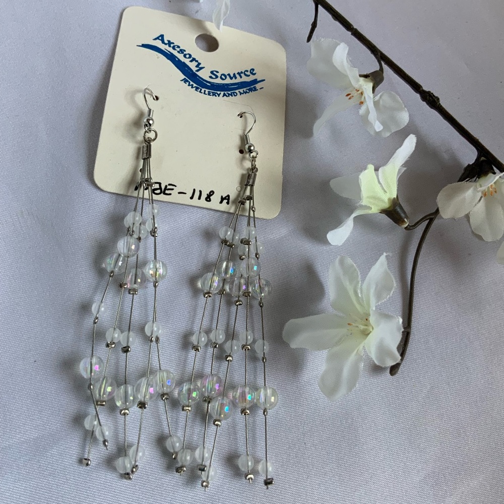 Axesory Source Illusion Bead Dangle Earrings-NEW